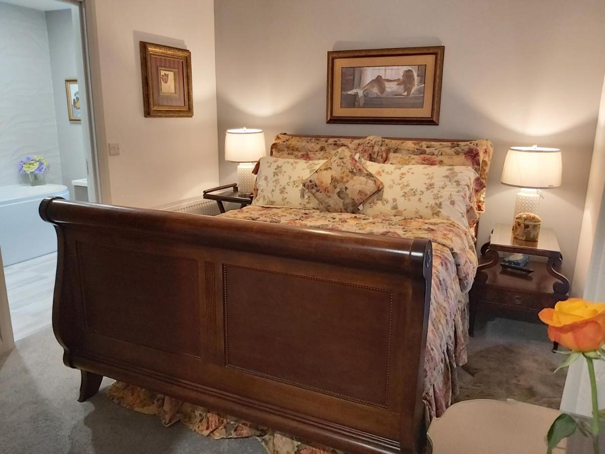 Ayala Bed & Breakfast Портстюърт Екстериор снимка